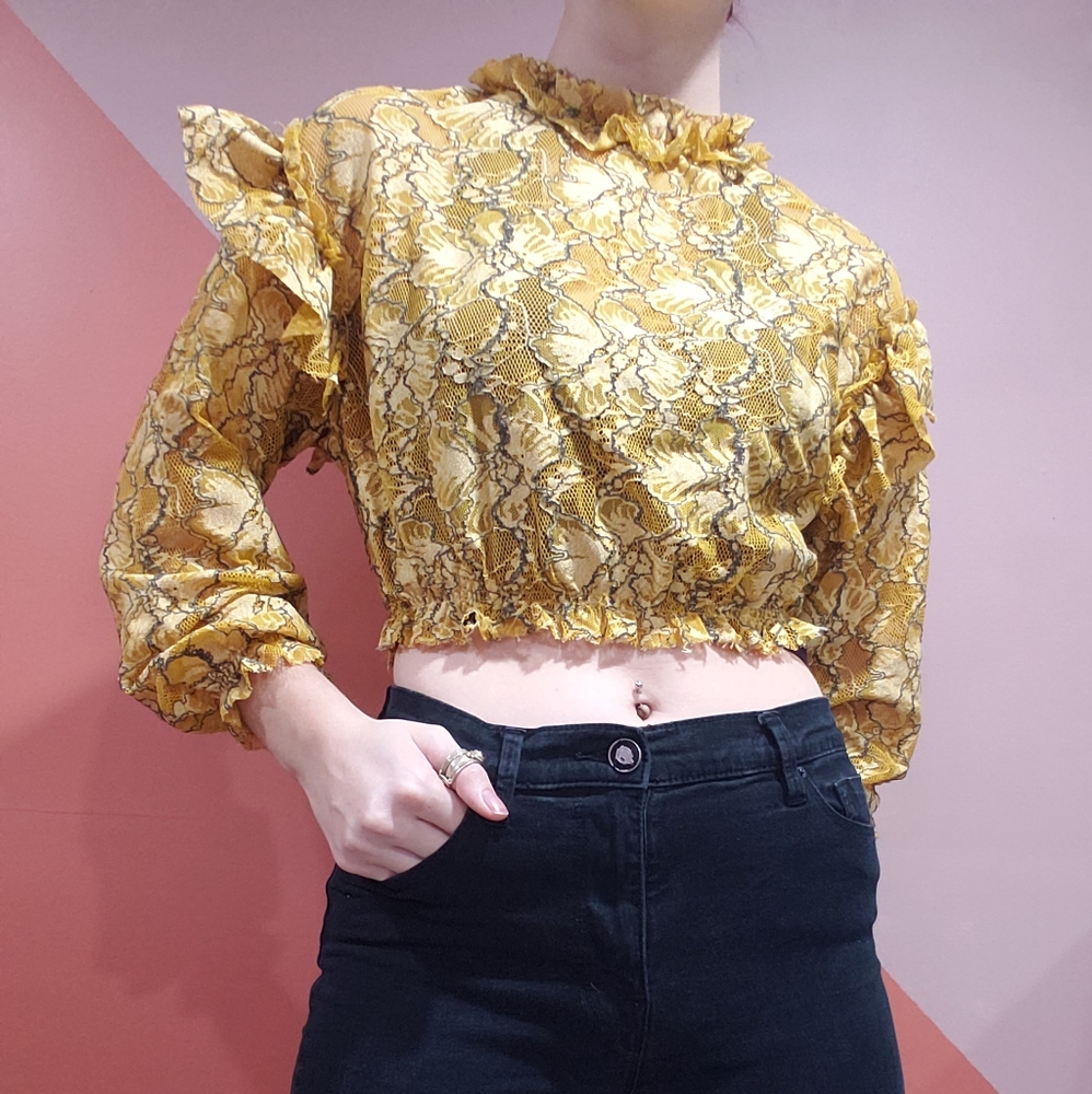 Fringe lace crop top